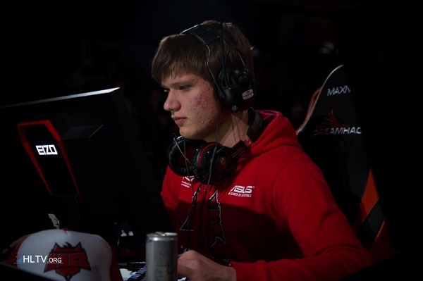 谁将失业？ RA阵容包含xiaoxu、 Xiaohao 、Assum等一众年轻选手