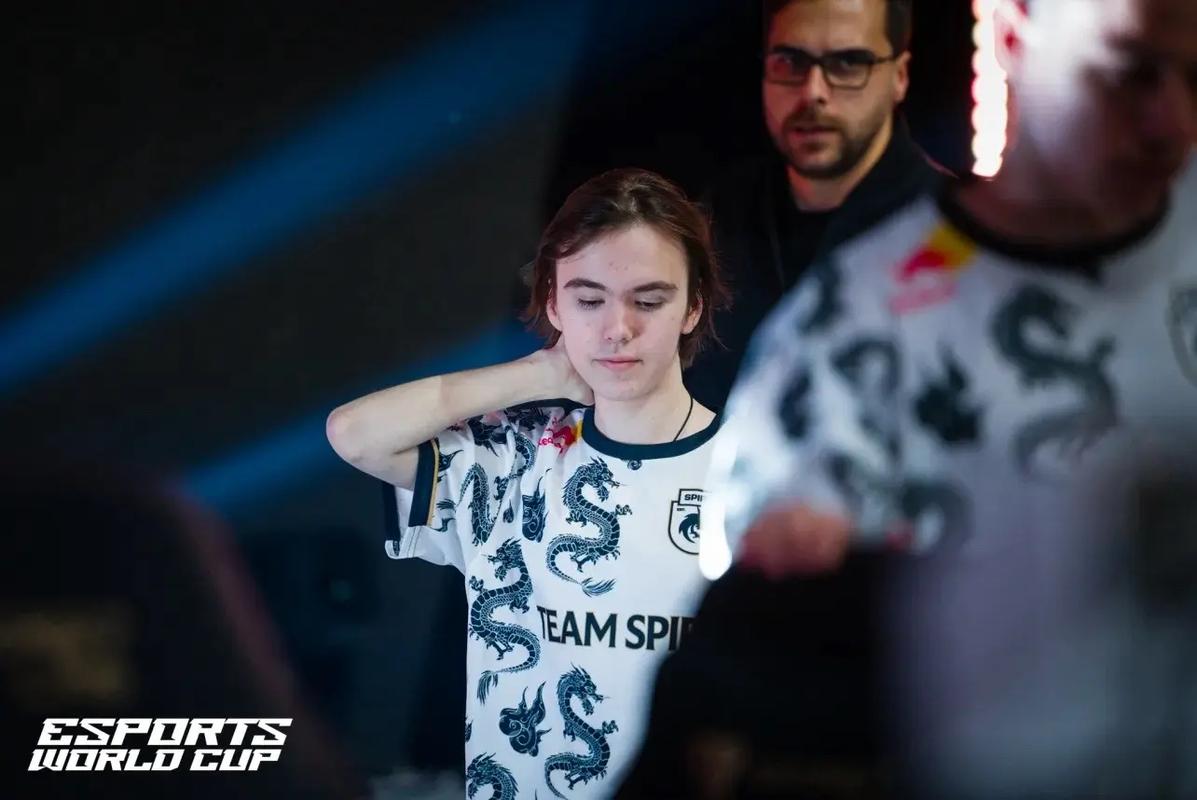 官方： FUT Esports 签下前 NaVi Junior 阵容