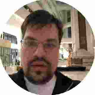 庆祝【2022LPL年度最佳阵容】的产生，精选英雄和皮肤将在2022年12月16日期间限时半价销售